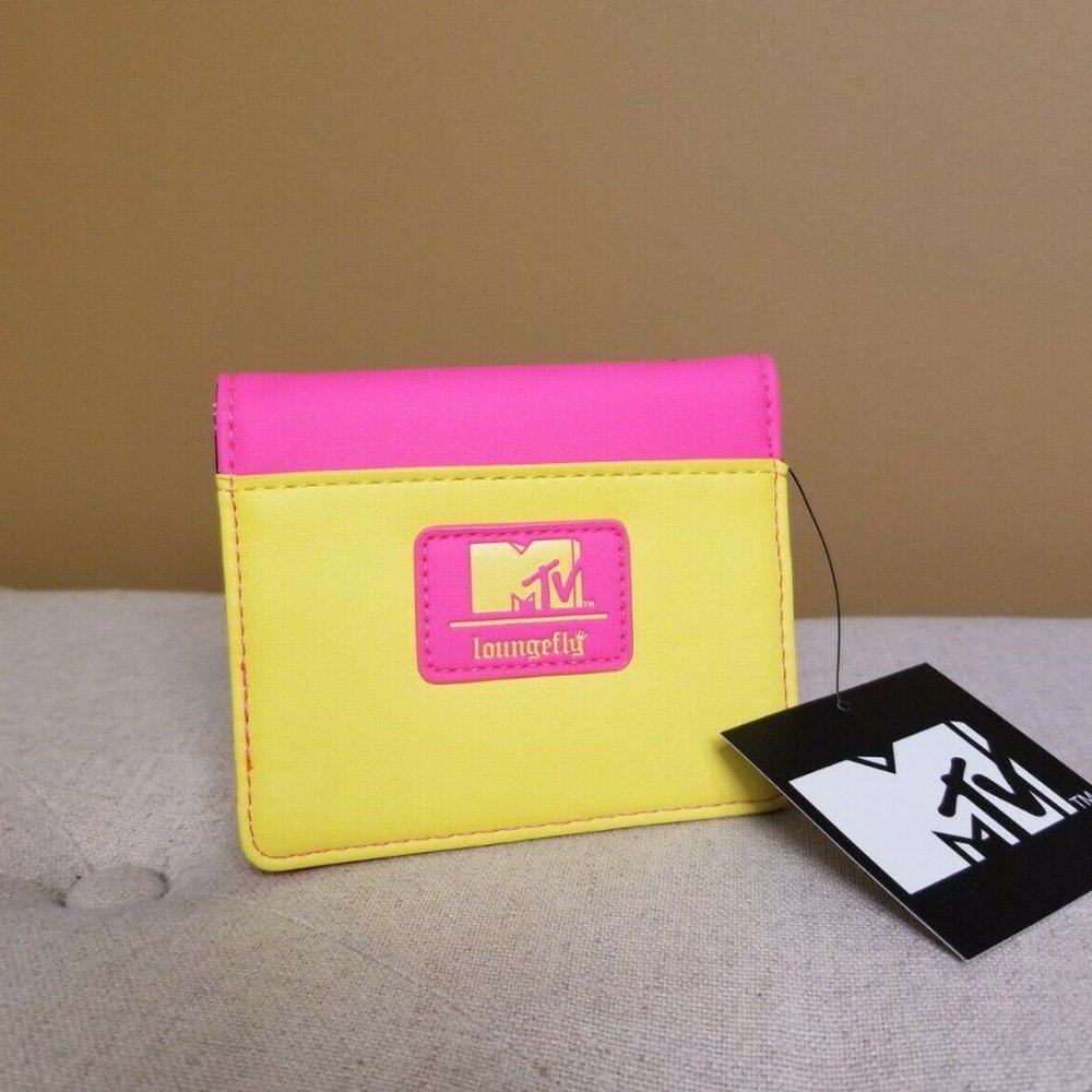 Loungefly MTV Bi Fold Flap Wallet NEW - Picture 3 of 12